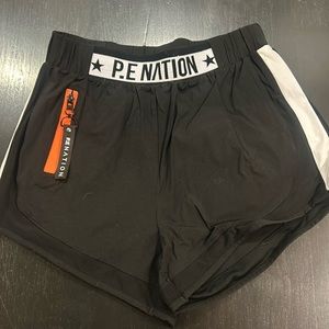 P.E NATION SHORTS XS